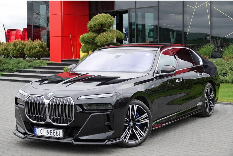 BMW 7 xDrive M Sport - سيدان: صورة 1 BMW 7 xDrive M Sport - سيدان: صورة 1