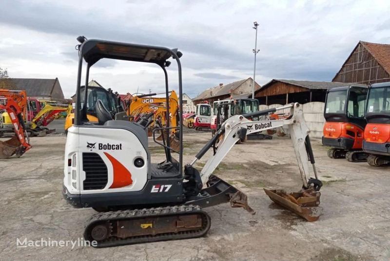 Bobcat E17 mini excavator - حفارة مُصَّغرة: صورة 5 Bobcat E17 mini excavator - حفارة مُصَّغرة: صورة 5