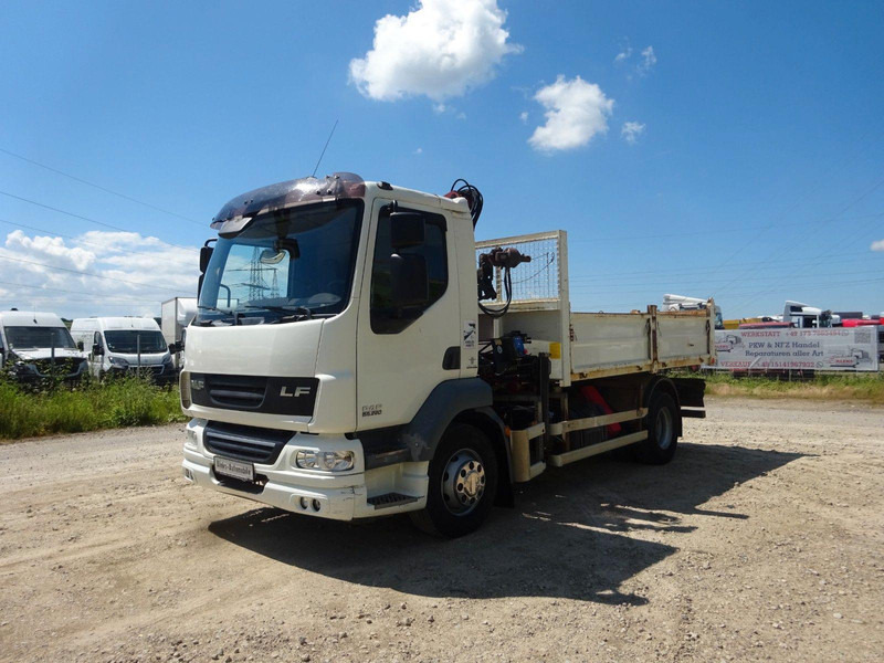 DAF 55.220 KRAN/KIPPER/KLIM A - شاحنات مسطحة, شاحنة كرين: صورة 1 DAF 55.220 KRAN/KIPPER/KLIM A - شاحنات مسطحة, شاحنة كرين: صورة 1
