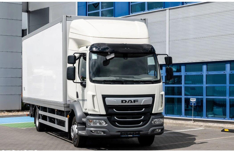 DAF LF 260 Koffer + Tail Lift - شاحنة مقفلة: صورة 2 DAF LF 260 Koffer + Tail Lift - شاحنة مقفلة: صورة 2