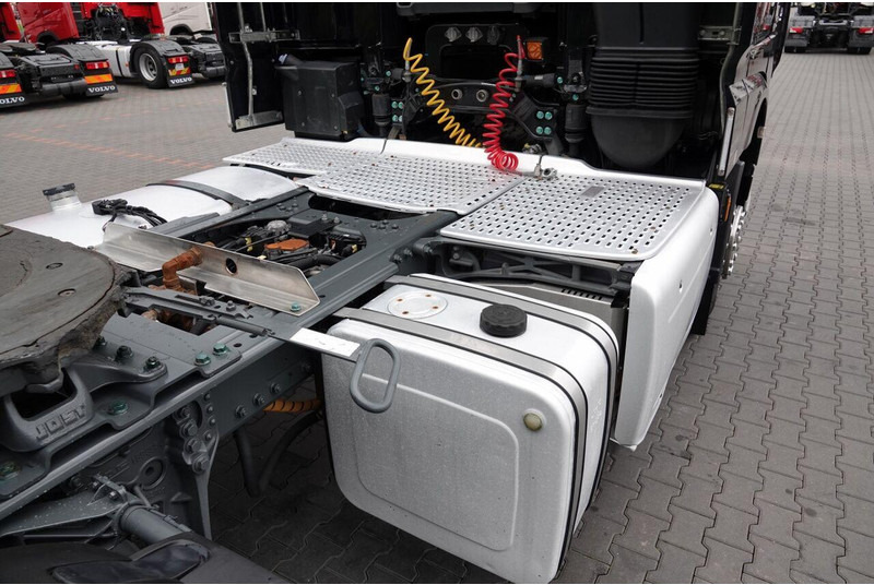 وحدة جر DAF XF 460 / HYDRAULIKA / WYSOKO ZAWIESZONY / OPONY 100% / ALUFELGI: صورة 17 وحدة جر DAF XF 460 / HYDRAULIKA / WYSOKO ZAWIESZONY / OPONY 100% / ALUFELGI: صورة 17