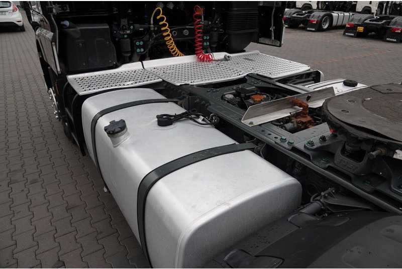 وحدة جر DAF XF 460 / HYDRAULIKA / WYSOKO ZAWIESZONY / OPONY 100% / ALUFELGI: صورة 14 وحدة جر DAF XF 460 / HYDRAULIKA / WYSOKO ZAWIESZONY / OPONY 100% / ALUFELGI: صورة 14