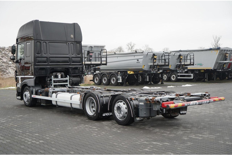 DAF XF 480 / BDF / 6X2 / / SSC / I-PARK COOL / OŚ PODNOSZONA / WECON - شاحنات الحاويات / جسم علوي قابل للتغيير شاحنة: صورة 5 DAF XF 480 / BDF / 6X2 / / SSC / I-PARK COOL / OŚ PODNOSZONA / WECON - شاحنات الحاويات / جسم علوي قابل للتغيير شاحنة: صورة 5