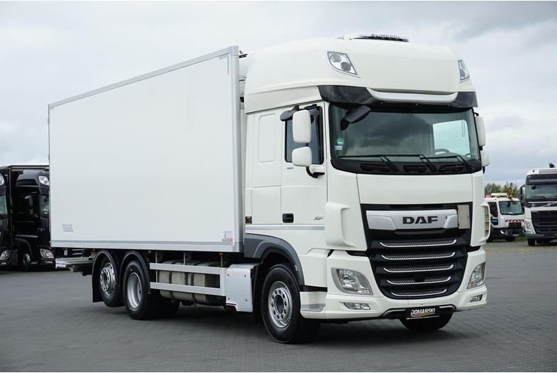 DAF XF 480 / E 6 / ACC / CHŁODNIA + WINDA / 18 PALET / ŁAD. 12 540KG - شاحنة الفريزر: صورة 1 DAF XF 480 / E 6 / ACC / CHŁODNIA + WINDA / 18 PALET / ŁAD. 12 540KG - شاحنة الفريزر: صورة 1