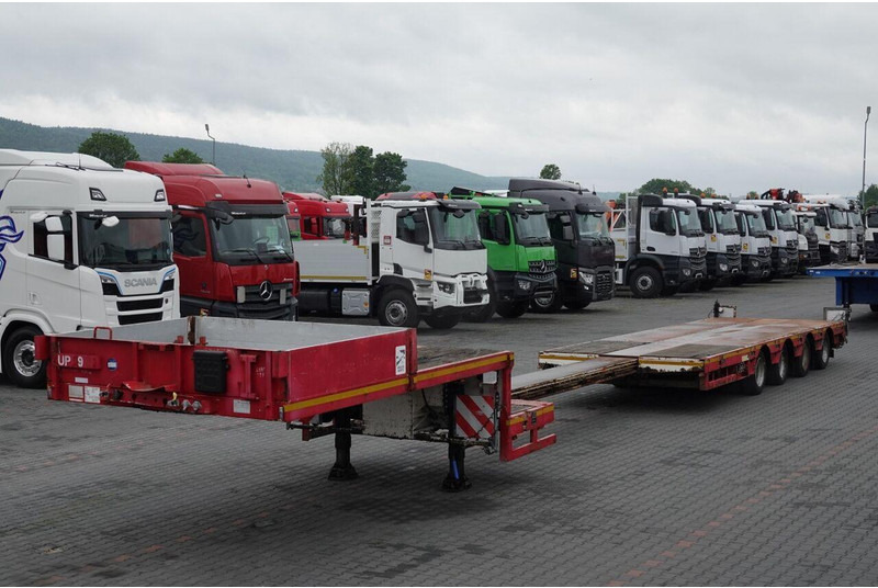 Faymonville NISKOPODWOZIE / STN-4AX / ROZCIĄGANA / 4 OSIE / OSIE SKRĘTNE / L - عربة منخفضة مسطحة نصف مقطورة: صورة 1 Faymonville NISKOPODWOZIE / STN-4AX / ROZCIĄGANA / 4 OSIE / OSIE SKRĘTNE / L - عربة منخفضة مسطحة نصف مقطورة: صورة 1