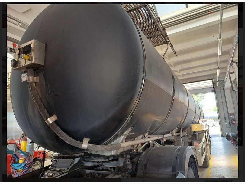 Feldbinder TSA 30.3-1 Kammers bitumen - نصف مقطورة صهريج: صورة 1 Feldbinder TSA 30.3-1 Kammers bitumen - نصف مقطورة صهريج: صورة 1