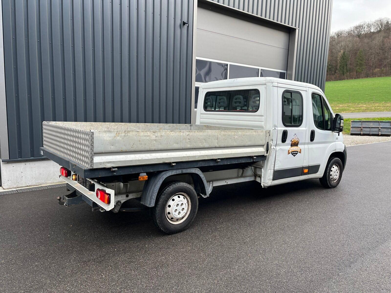 Fiat Ducato 2.3 Doka platós - شاحنة مفتوحة, الشاحنات الصغيرة كابينة مزدوجة: صورة 5 Fiat Ducato 2.3 Doka platós - شاحنة مفتوحة, الشاحنات الصغيرة كابينة مزدوجة: صورة 5