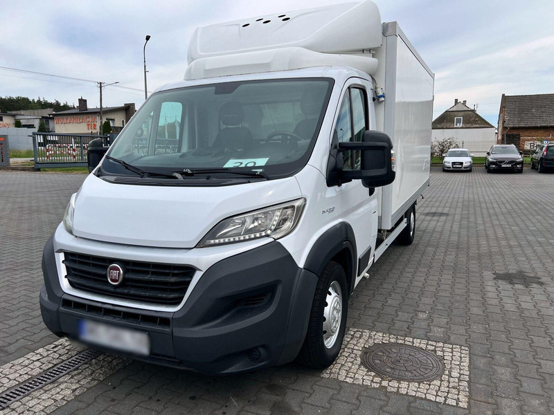 Fiat Ducato Kontener 3x Drzwi, Chłodnia/Mroźnia + 230V Zarejestrowany - شاحنة مُبرّدة للتوصيل: صورة 1 Fiat Ducato Kontener 3x Drzwi, Chłodnia/Mroźnia + 230V Zarejestrowany - شاحنة مُبرّدة للتوصيل: صورة 1