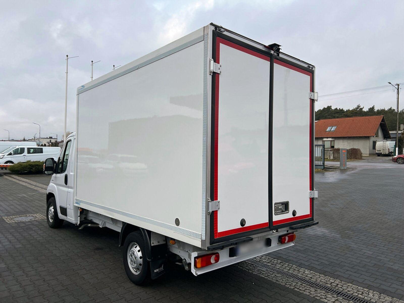 Fiat Ducato Kontener Chłodnia Mroźnia 2 Parowniki Zarejestrowany w PL - شاحنة مُبرّدة للتوصيل: صورة 3 Fiat Ducato Kontener Chłodnia Mroźnia 2 Parowniki Zarejestrowany w PL - شاحنة مُبرّدة للتوصيل: صورة 3