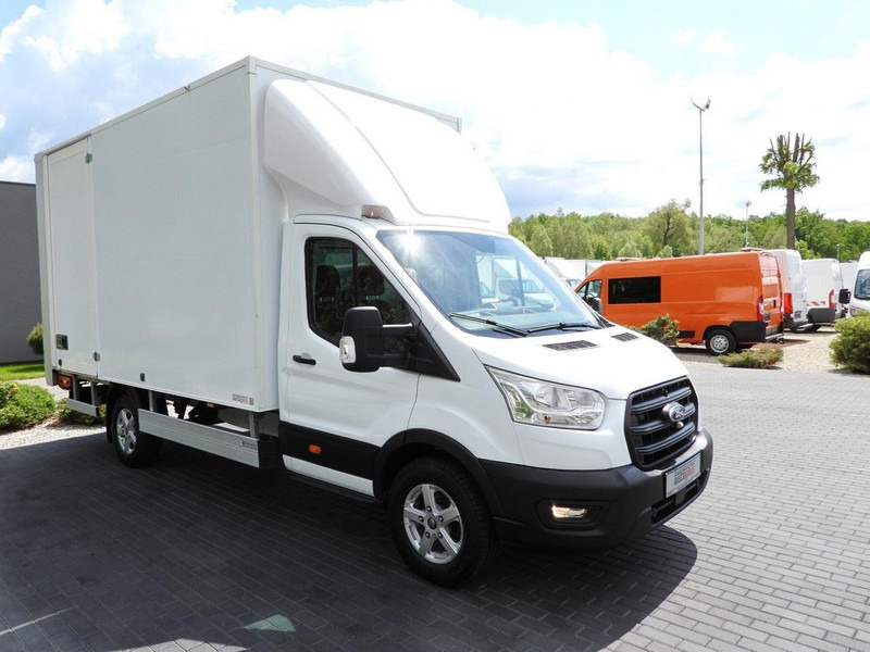 Ford TRANSIT  KONTENER WINDA 8 PALET TEMPOMAT LEDY KLIMATYZACJA  130K - شاحنة مغلقة الصندوق: صورة 4 Ford TRANSIT  KONTENER WINDA 8 PALET TEMPOMAT LEDY KLIMATYZACJA  130K - شاحنة مغلقة الصندوق: صورة 4