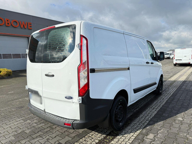 Ford Transit Custom Chłodnia Izoterma - شاحنة مُبرّدة للتوصيل: صورة 4 Ford Transit Custom Chłodnia Izoterma - شاحنة مُبرّدة للتوصيل: صورة 4