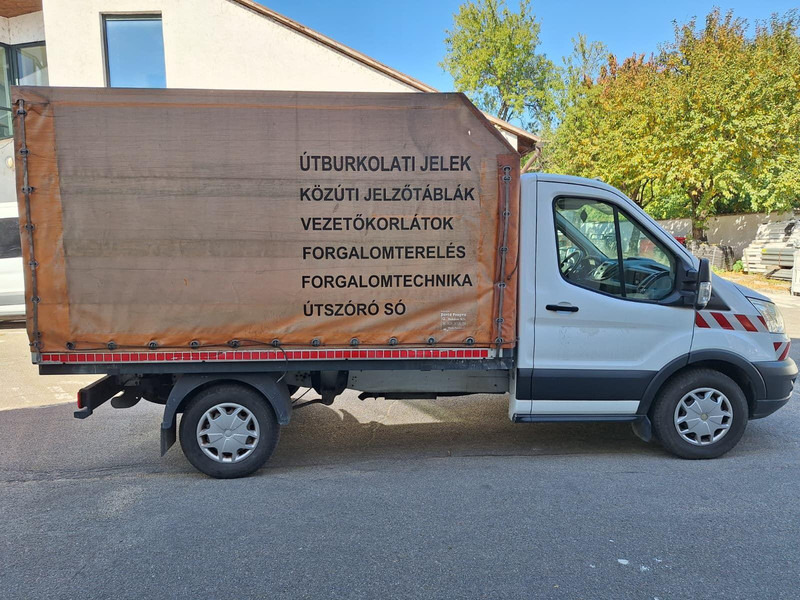 Ford Transit - Pritsche + Plane - شاحنة ستارة جانبية: صورة 4 Ford Transit - Pritsche + Plane - شاحنة ستارة جانبية: صورة 4