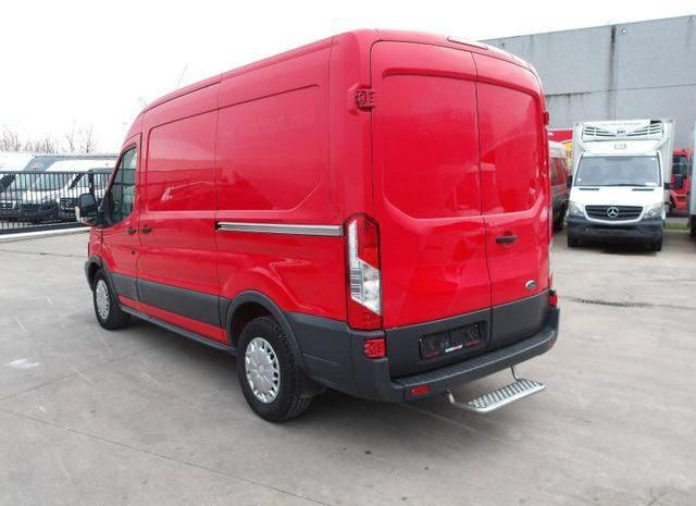 Ford Transit Van - فان: صورة 4 Ford Transit Van - فان: صورة 4