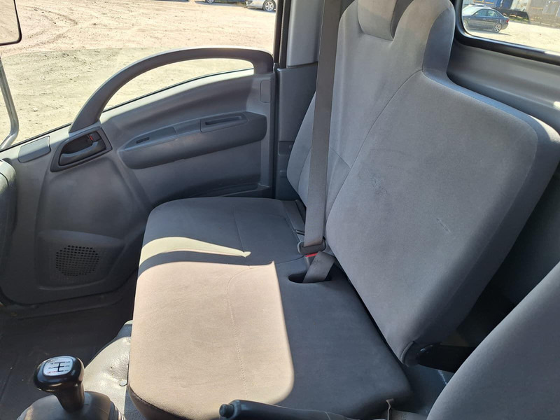 Isuzu 4X4 - container transport Isuzu 4X4 - container transport: صورة 17 Isuzu 4X4 - container transport Isuzu 4X4 - container transport: صورة 17