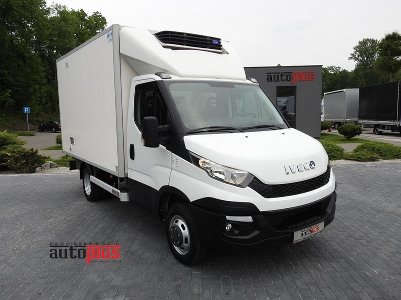 Iveco DAILY 35C15 KONTENER CHŁODNIA -12*C ZASILANIE 230V TEMPOMAT KLIM - شاحنة مُبرّدة للتوصيل: صورة 1 Iveco DAILY 35C15 KONTENER CHŁODNIA -12*C ZASILANIE 230V TEMPOMAT KLIM - شاحنة مُبرّدة للتوصيل: صورة 1