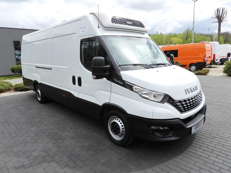 Iveco DAILY 35S14 FURGON CHŁODNIA 0*C ZASILANIE 230V TEMPOMAT AUTOMAT - شاحنة مُبرّدة للتوصيل: صورة 4 Iveco DAILY 35S14 FURGON CHŁODNIA 0*C ZASILANIE 230V TEMPOMAT AUTOMAT - شاحنة مُبرّدة للتوصيل: صورة 4