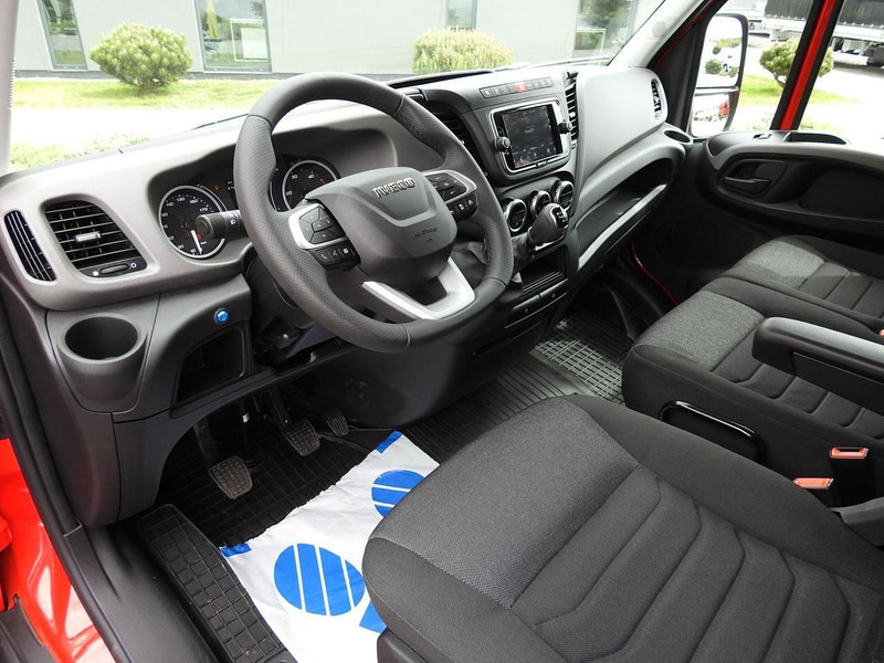 Iveco DAILY 35S18 NOWY KONTENER 10 PALET TEMPOMAT NAWIGACJA KLIMATYZAC - شاحنة مغلقة الصندوق: صورة 2 Iveco DAILY 35S18 NOWY KONTENER 10 PALET TEMPOMAT NAWIGACJA KLIMATYZAC - شاحنة مغلقة الصندوق: صورة 2