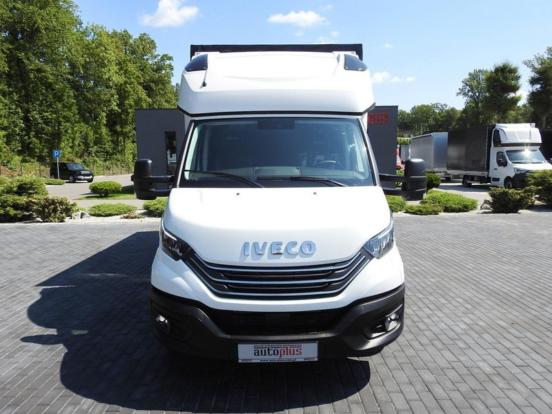 Iveco DAILY 35S18 NOWY PLANDEKA 8 PALET TEMPOMAT NAWIGACJA LEDY AUTOMA - شاحنة ستارة جانبية: صورة 5 Iveco DAILY 35S18 NOWY PLANDEKA 8 PALET TEMPOMAT NAWIGACJA LEDY AUTOMA - شاحنة ستارة جانبية: صورة 5