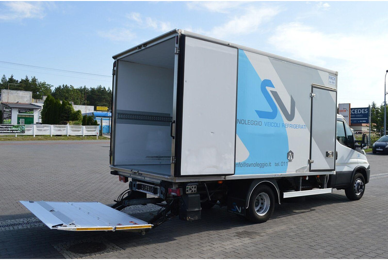 Iveco DAILY 60C15 - شاحنة الفريزر: صورة 1 Iveco DAILY 60C15 - شاحنة الفريزر: صورة 1