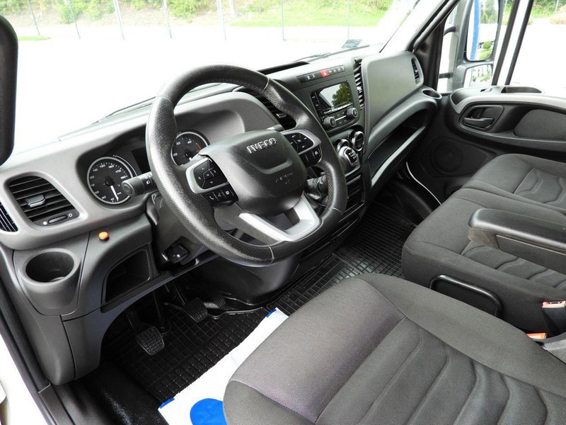 Iveco DAILY 72C18 PLANDEKA WINDA 14 PALET WEBASTO TEMPOMAT LEDY BLIŹNI - شاحنة مقفلة: صورة 2 Iveco DAILY 72C18 PLANDEKA WINDA 14 PALET WEBASTO TEMPOMAT LEDY BLIŹNI - شاحنة مقفلة: صورة 2