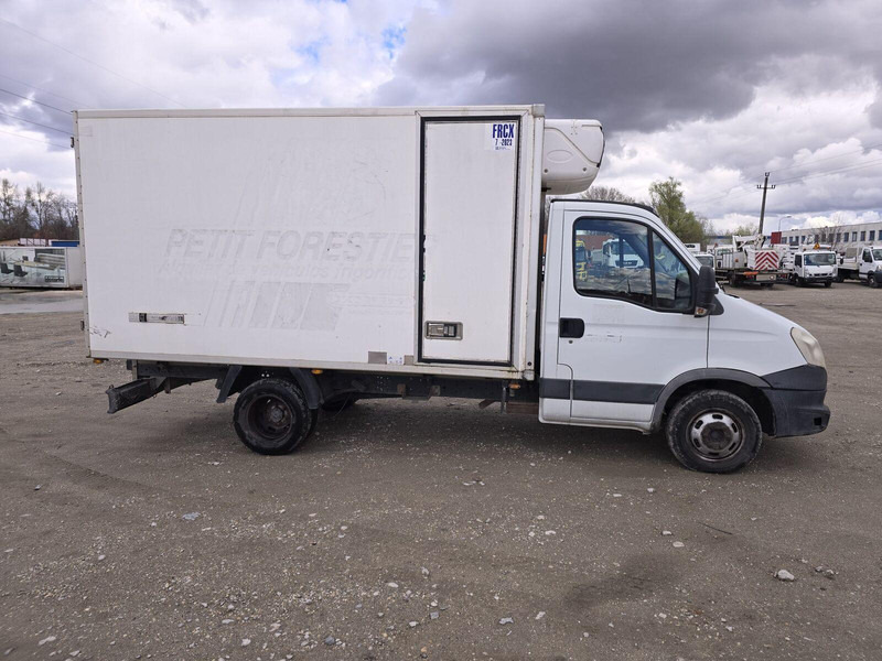 Iveco Daily 35 C 13 - Carrier Xarios 500 frigo - شاحنة مُبرّدة للتوصيل: صورة 4 Iveco Daily 35 C 13 - Carrier Xarios 500 frigo - شاحنة مُبرّدة للتوصيل: صورة 4
