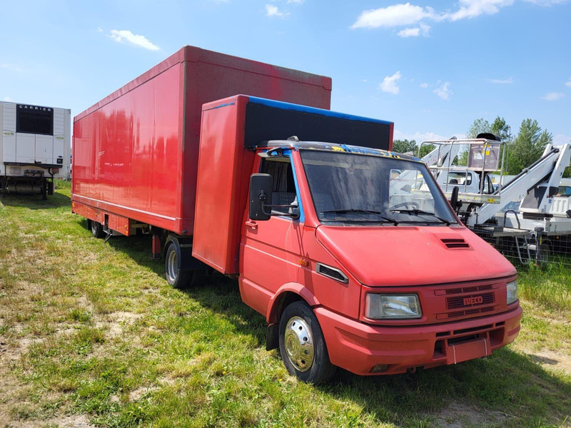 Iveco Daily 35 E 12 Mini BE Trekker - 3.5T - وحدة جر: صورة 1 Iveco Daily 35 E 12 Mini BE Trekker - 3.5T - وحدة جر: صورة 1