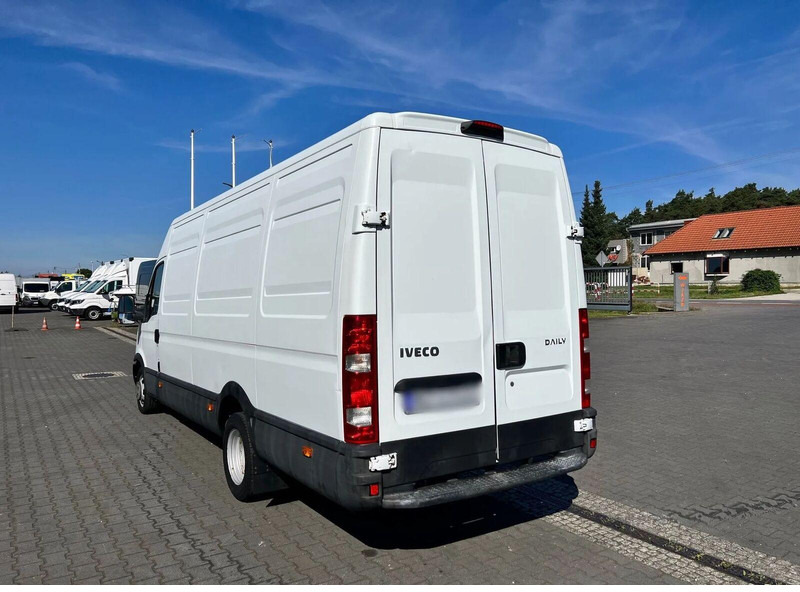 Iveco Daily 35C13 Blaszak L4H3 Long Maxi Max SALON PL - شاحنة مغلقة الصندوق: صورة 3 Iveco Daily 35C13 Blaszak L4H3 Long Maxi Max SALON PL - شاحنة مغلقة الصندوق: صورة 3
