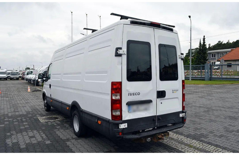 Iveco Daily 35C15 Blaszak L4H2 Brygadówka 6-seater Doka Dubel Cabin - حافلة صغيرة, ميكروباص: صورة 3 Iveco Daily 35C15 Blaszak L4H2 Brygadówka 6-seater Doka Dubel Cabin - حافلة صغيرة, ميكروباص: صورة 3