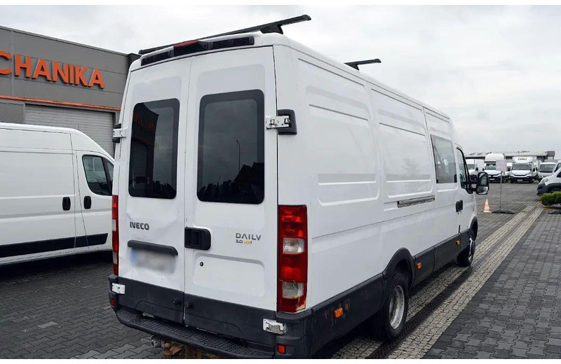 Iveco Daily 35C15 Blaszak L4H2 Brygadówka 6-seater Doka Dubel Cabin - حافلة صغيرة, ميكروباص: صورة 4 Iveco Daily 35C15 Blaszak L4H2 Brygadówka 6-seater Doka Dubel Cabin - حافلة صغيرة, ميكروباص: صورة 4