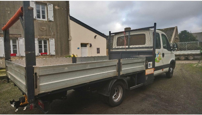 Iveco Daily 35C15 Doka flatbed - شاحنة مفتوحة: صورة 2 Iveco Daily 35C15 Doka flatbed - شاحنة مفتوحة: صورة 2