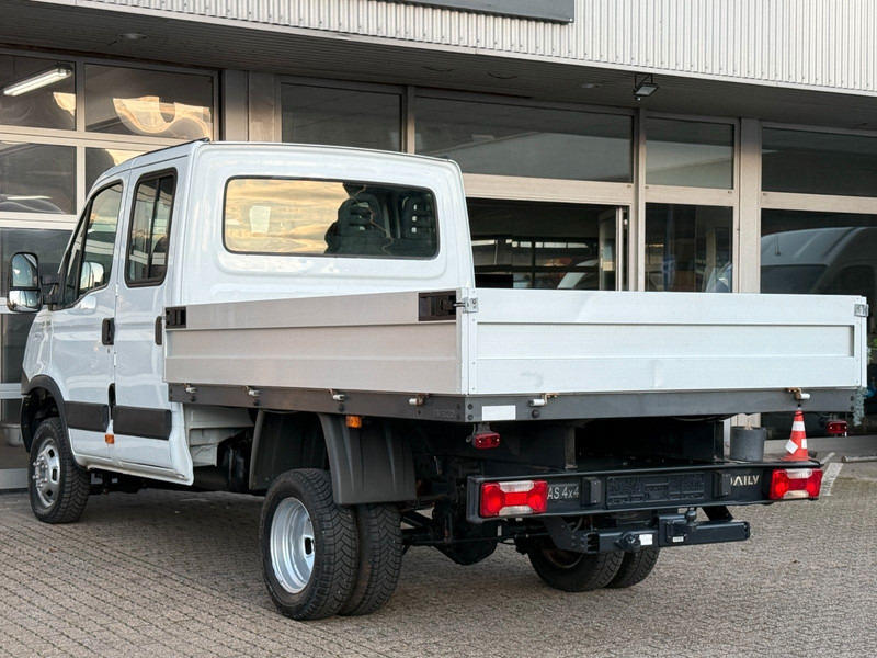 Iveco Daily 35C15 flatbed - شاحنة مفتوحة, الشاحنات الصغيرة كابينة مزدوجة: صورة 4 Iveco Daily 35C15 flatbed - شاحنة مفتوحة, الشاحنات الصغيرة كابينة مزدوجة: صورة 4