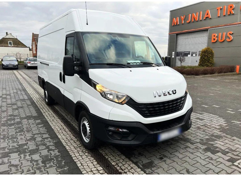 Iveco Daily 35S14 Furgon L2H2 New Model - شاحنة مغلقة الصندوق: صورة 5 Iveco Daily 35S14 Furgon L2H2 New Model - شاحنة مغلقة الصندوق: صورة 5