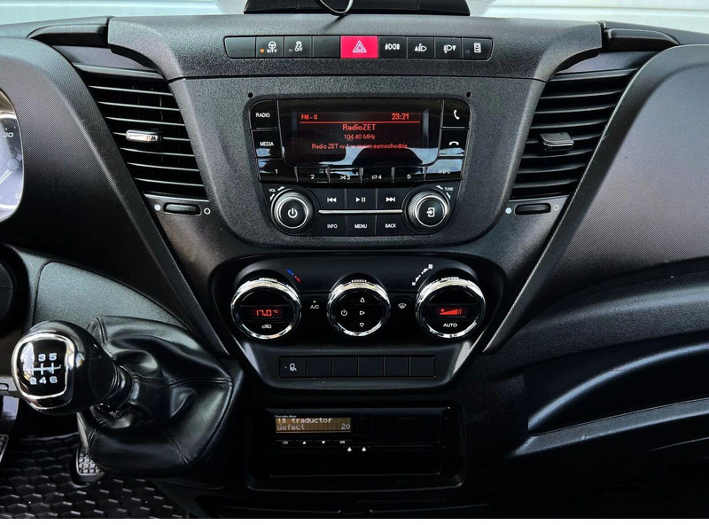 شاحنة التوصيل Iveco Daily 35S18 Autotransporter New Model One Owner: صورة 15