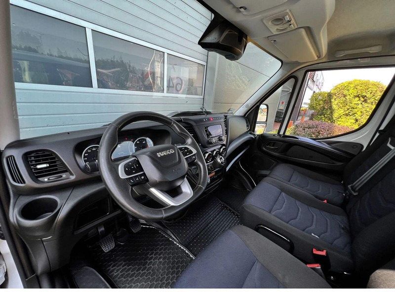 شاحنة التوصيل Iveco Daily 35S18 Autotransporter New Model One Owner: صورة 7