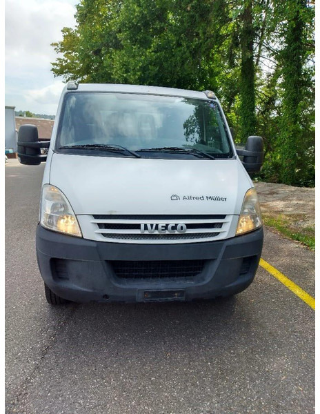 Iveco Daily 35S18 - Doka flatbed - شاحنات مسطحة: صورة 5 Iveco Daily 35S18 - Doka flatbed - شاحنات مسطحة: صورة 5