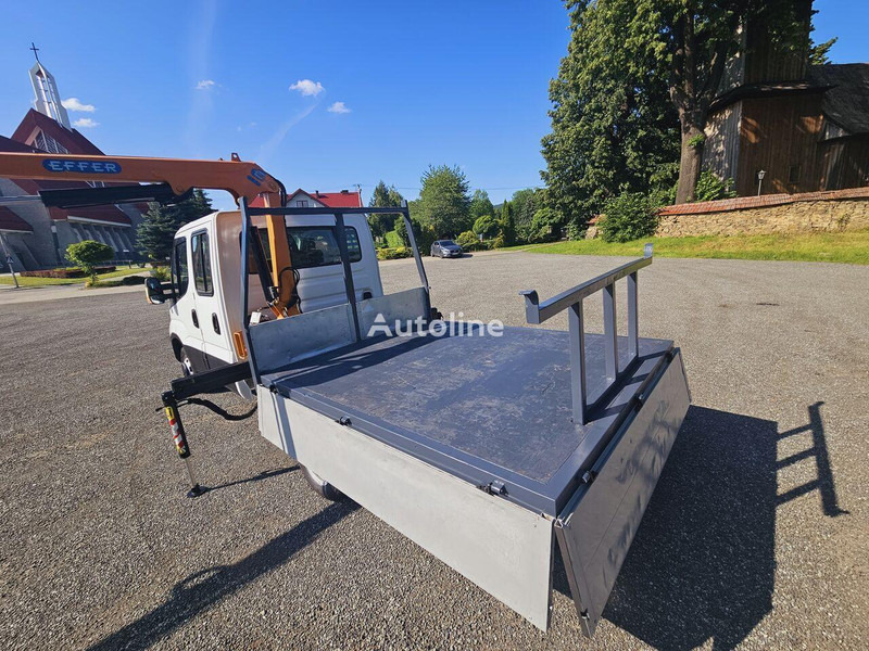 Iveco Daily 35c-15 Doka flatbed + crane Effer - شاحنة مفتوحة, الشاحنات الصغيرة كابينة مزدوجة: صورة 3 Iveco Daily 35c-15 Doka flatbed + crane Effer - شاحنة مفتوحة, الشاحنات الصغيرة كابينة مزدوجة: صورة 3