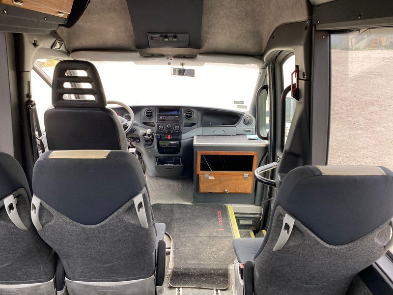 حافلة صغيرة, ميكروباص Iveco Daily 50 C 18 - 20 personal minibus: صورة 11