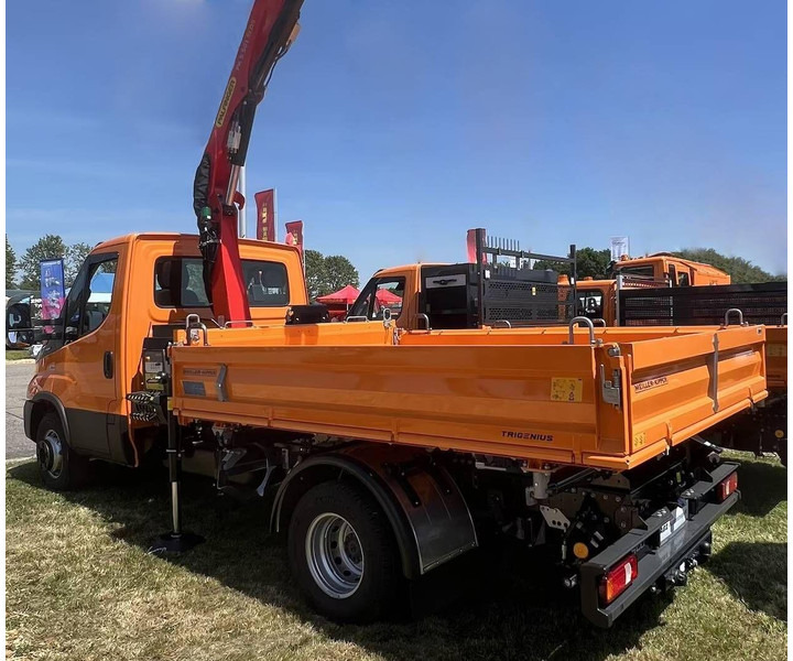 Iveco Daily 70C18H - Flatbed+crane - شاحنات مسطحة, شاحنة كرين: صورة 2 Iveco Daily 70C18H - Flatbed+crane - شاحنات مسطحة, شاحنة كرين: صورة 2