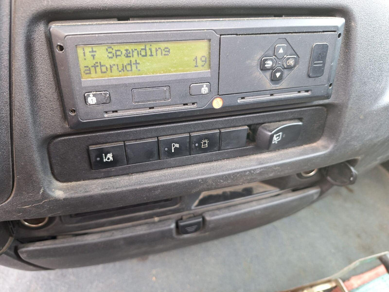 شاحنة نقل سيارات شاحنة Iveco Daily 72-180 Trailer: صورة 15 شاحنة نقل سيارات شاحنة Iveco Daily 72-180 Trailer: صورة 15