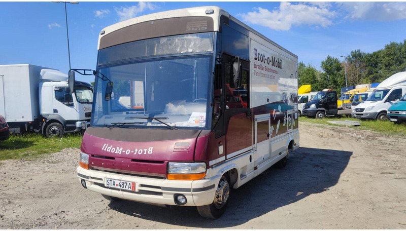 Iveco Etalmobil 55SA foodtruck - 5.5t - شاحنة بيع الطعام: صورة 3 Iveco Etalmobil 55SA foodtruck - 5.5t - شاحنة بيع الطعام: صورة 3