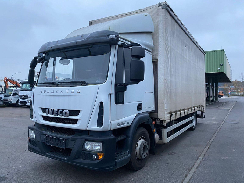 Iveco EuroCargo 140E18 + Tail lift - شاحنة سحب: صورة 1 Iveco EuroCargo 140E18 + Tail lift - شاحنة سحب: صورة 1