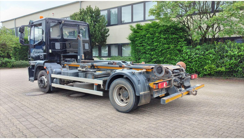 Iveco Eurocargo 120E25 - شاحنات مسطحة, شاحنة كرين: صورة 2 Iveco Eurocargo 120E25 - شاحنات مسطحة, شاحنة كرين: صورة 2