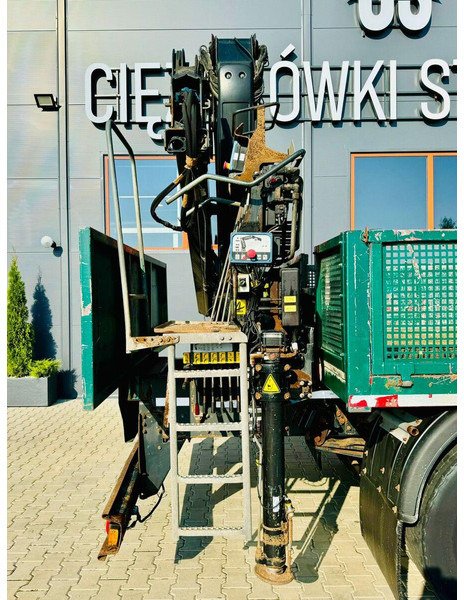 شاحنات مسطحة, شاحنة كرين Iveco Eurocargo 180E25: صورة 14