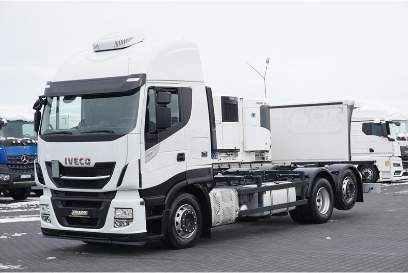 Iveco STRALIS / 460 / ACC / E 6 / RETARDER / BDF / 7,15 M , 7,45 M - شاحنة هيكل كابينة: صورة 2 Iveco STRALIS / 460 / ACC / E 6 / RETARDER / BDF / 7,15 M , 7,45 M - شاحنة هيكل كابينة: صورة 2