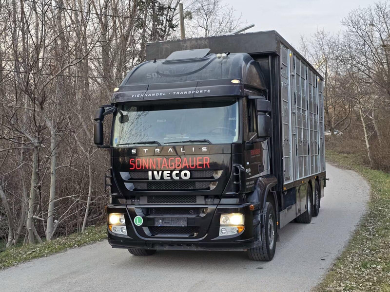 Iveco Stralis 260S45 - Animal transporter - شاحنة نقل المواشي: صورة 2 Iveco Stralis 260S45 - Animal transporter - شاحنة نقل المواشي: صورة 2