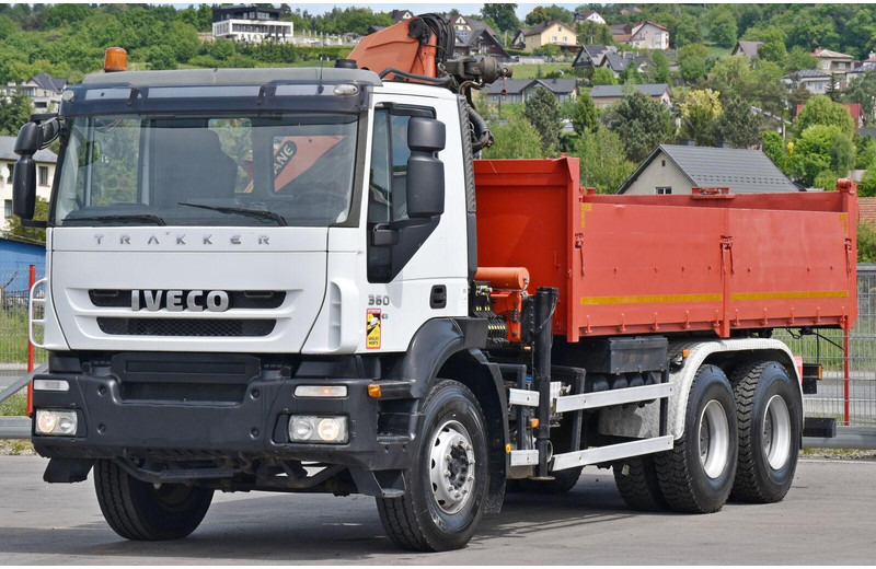Iveco TRAKKER 360 * KIPPER 5,60 m * PK 15500 + FUNK * 6x4 - شاحنة قلاب, شاحنة كرين: صورة 4 Iveco TRAKKER 360 * KIPPER 5,60 m * PK 15500 + FUNK * 6x4 - شاحنة قلاب, شاحنة كرين: صورة 4