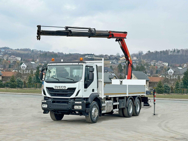 Iveco TRAKKER 360 * PRITSCHE 6,80* PK 16002 B+FUNK*6x4 - شاحنات مسطحة, شاحنة كرين: صورة 2 Iveco TRAKKER 360 * PRITSCHE 6,80* PK 16002 B+FUNK*6x4 - شاحنات مسطحة, شاحنة كرين: صورة 2