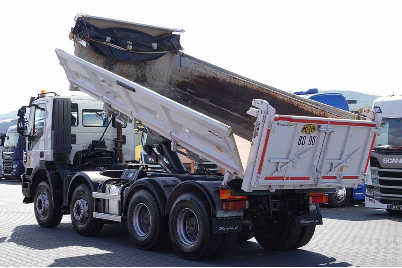 Iveco TRAKKER / 8x4 / WYWROTKA / HYDROBURTA / BORDMATIC / EURO 6 / ME - شاحنة قلاب: صورة 3 Iveco TRAKKER / 8x4 / WYWROTKA / HYDROBURTA / BORDMATIC / EURO 6 / ME - شاحنة قلاب: صورة 3