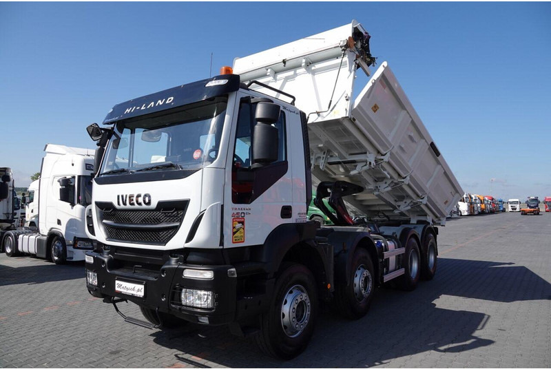 Iveco TRAKKER / 8x4 / WYWROTKA / HYDROBURTA / BORDMATIC / EURO 6 / ME - شاحنة قلاب: صورة 2 Iveco TRAKKER / 8x4 / WYWROTKA / HYDROBURTA / BORDMATIC / EURO 6 / ME - شاحنة قلاب: صورة 2