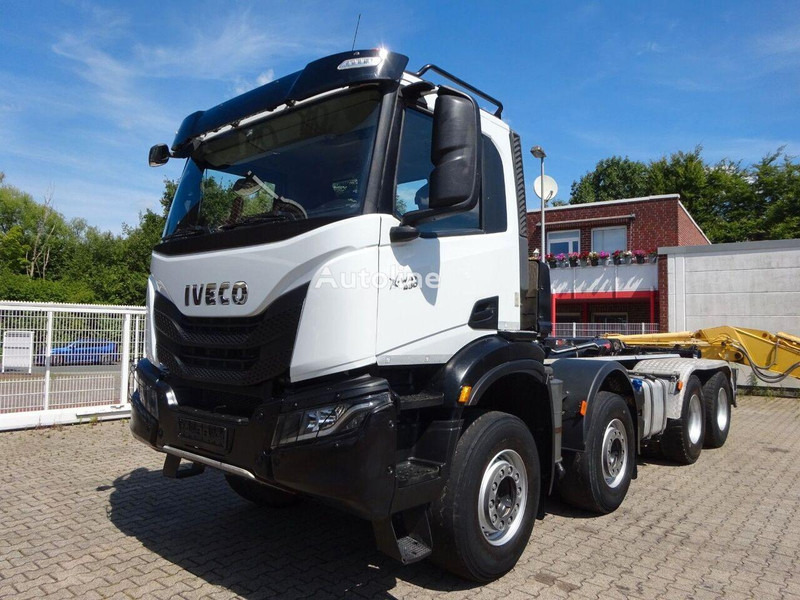 Iveco X-WAY 480 - Hook lift truck 8x4 - شاحنة ذات خطاف: صورة 1 Iveco X-WAY 480 - Hook lift truck 8x4 - شاحنة ذات خطاف: صورة 1